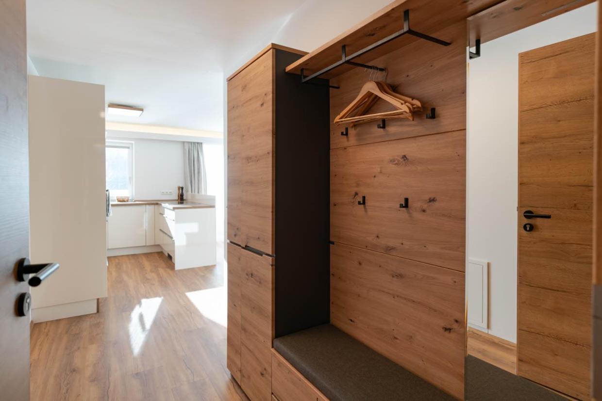 Waldrand Apartments ラムサウ・アム・ダッハシュタイン エクステリア 写真