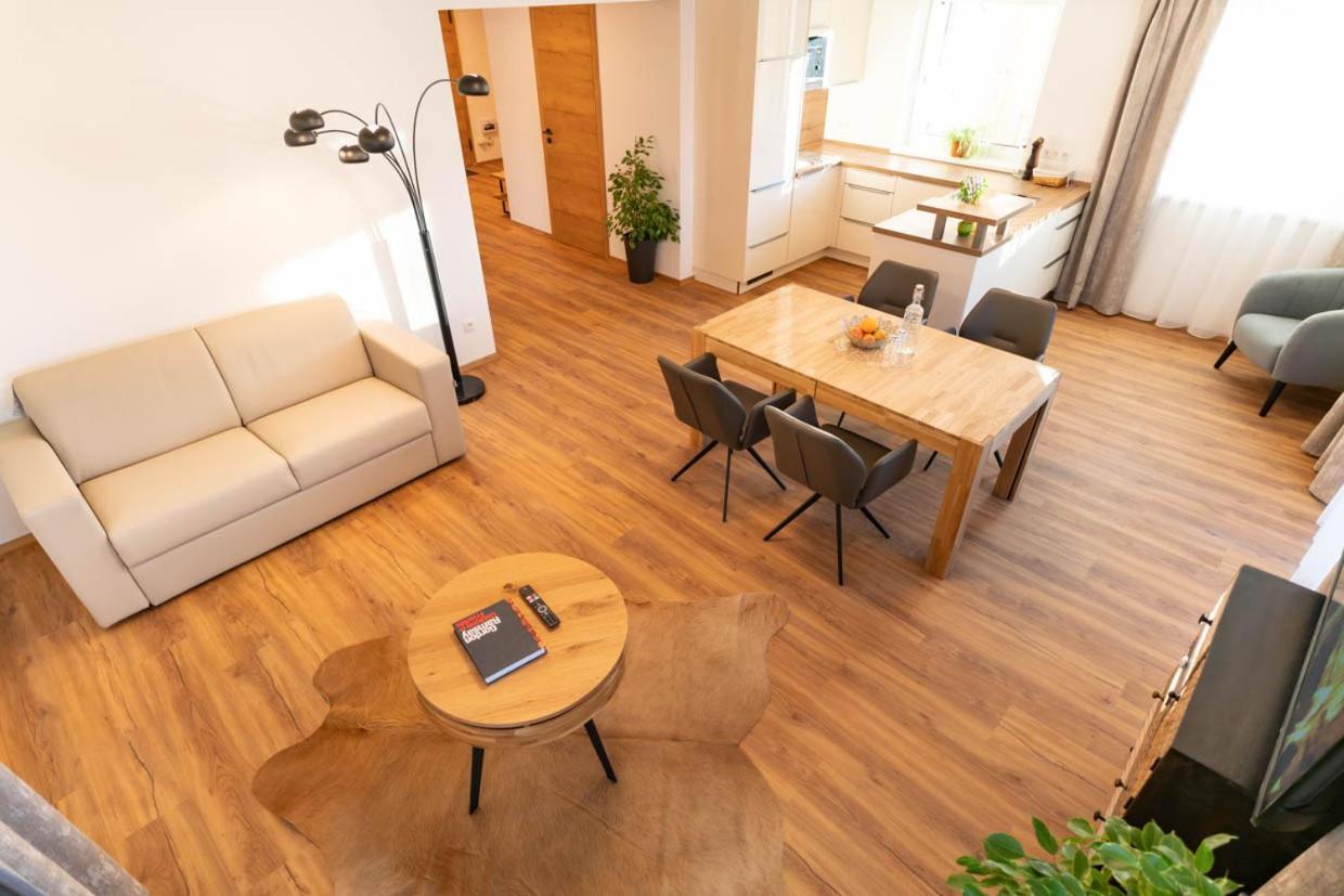 Waldrand Apartments ラムサウ・アム・ダッハシュタイン エクステリア 写真